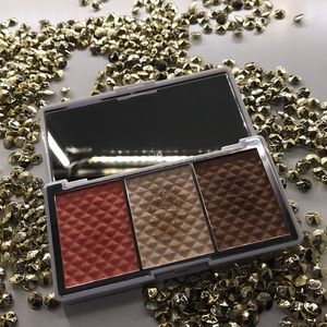PUR Cosmetics - Bronze & Brighten “Dreamer”